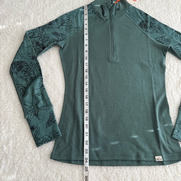 Wild Rye Hailey Half Zip Green Long Sleeve Women's Top, 100% Merino Wool, Size 4 - Picture 5 of 8
